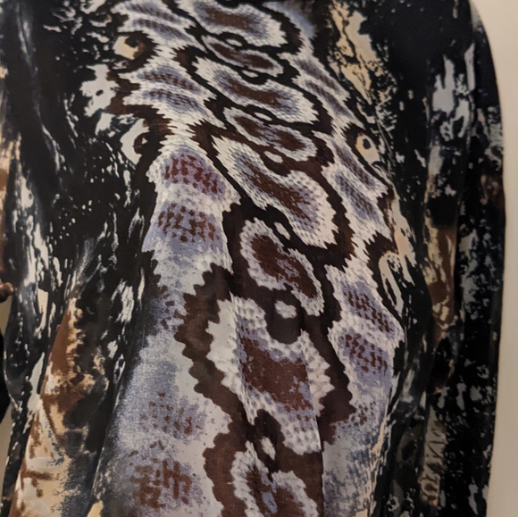 Cabi Size Medium Sheer Mixed Animal Print Crew Neck Blouse Snakeskin? - Picture 4 of 7